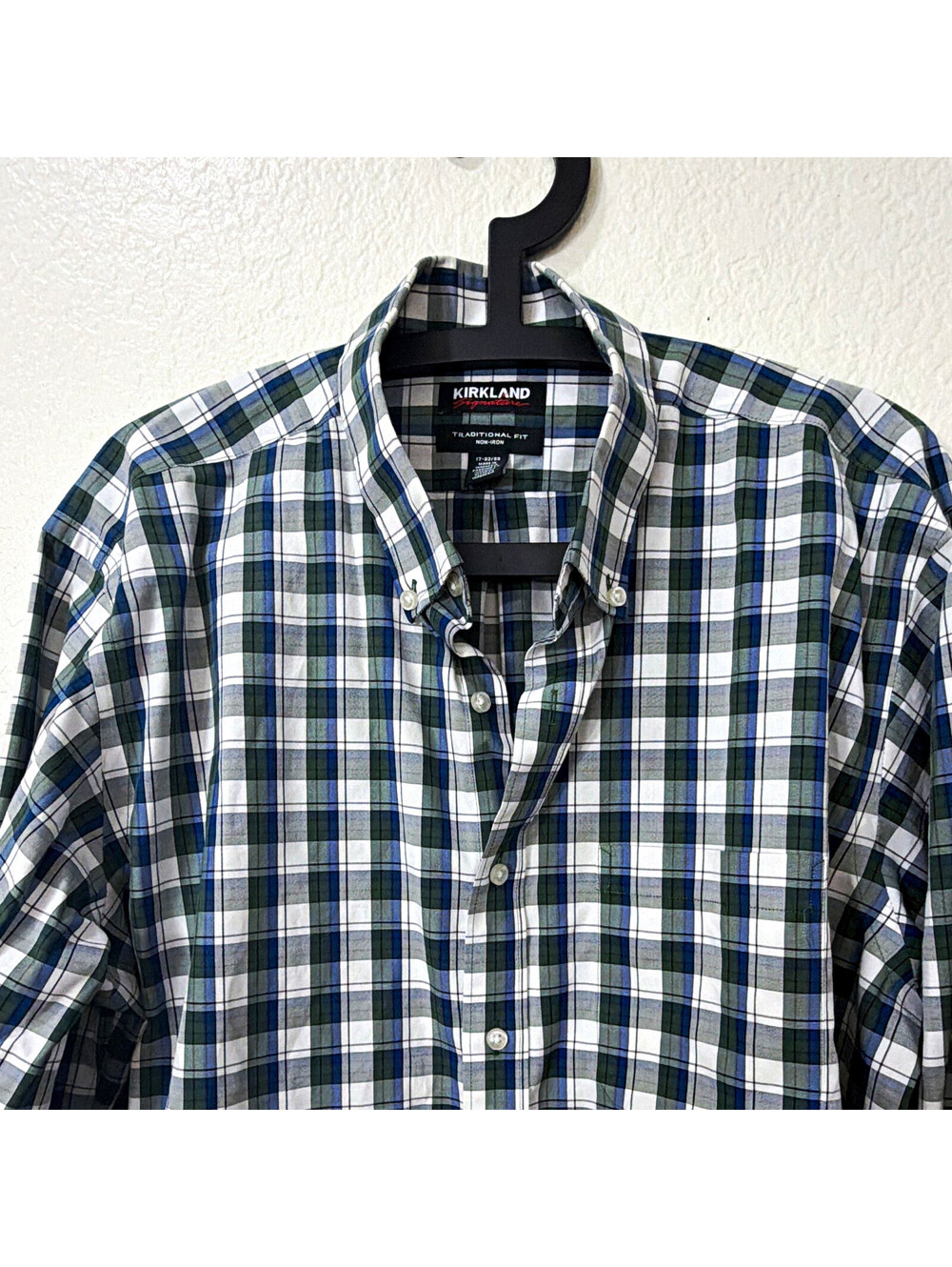 Kirkland Signature Non-Iron Traditional Fit Plaid Long Sleeve Shirt 17 32/33